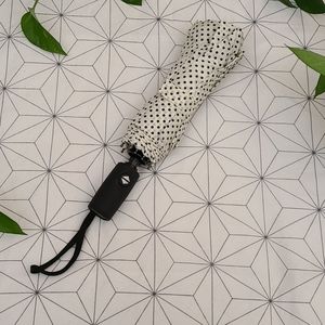 NWOT Polka Dot EEZ-Y Compact Travel Umbrella